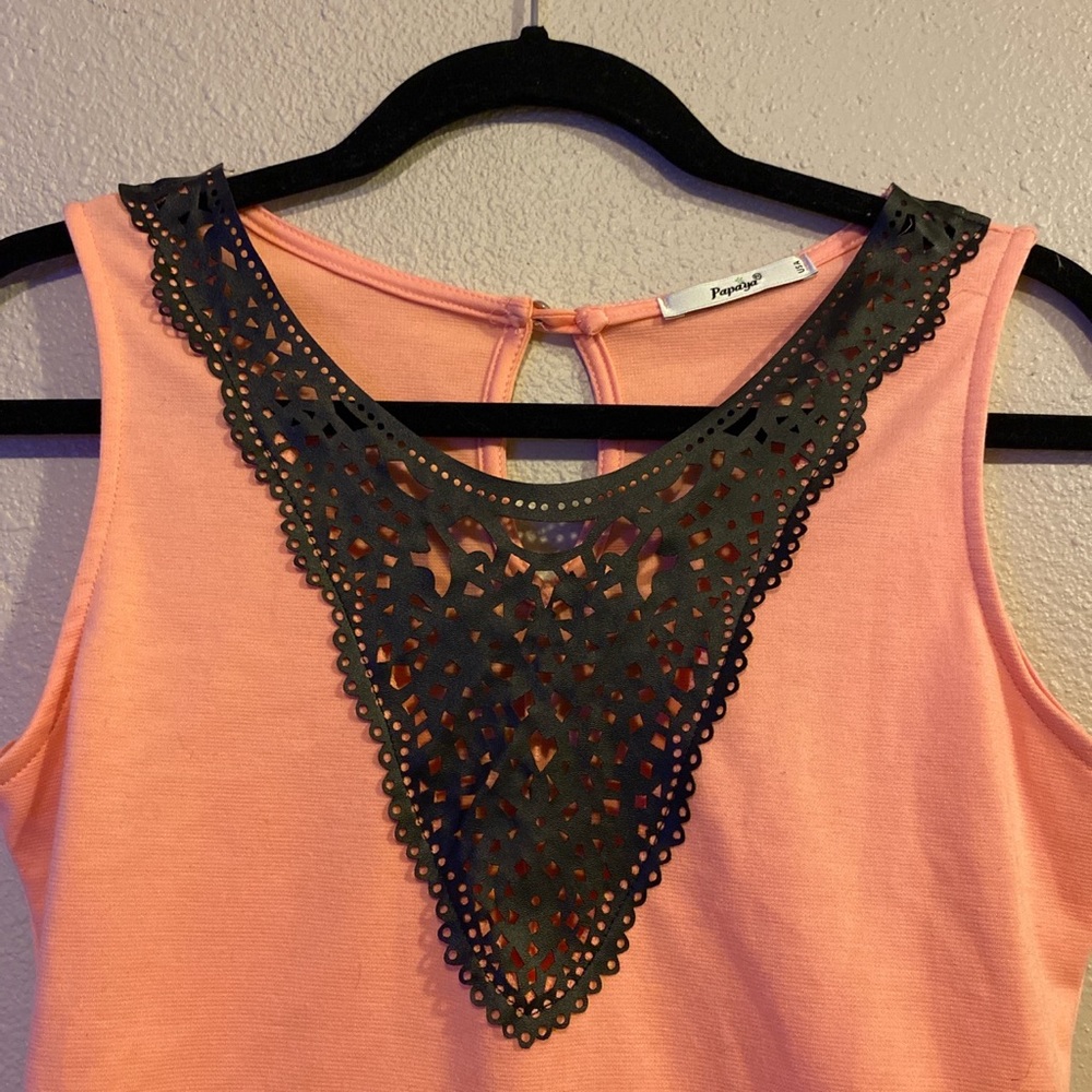 Pink blouse - Picture 2 of 3